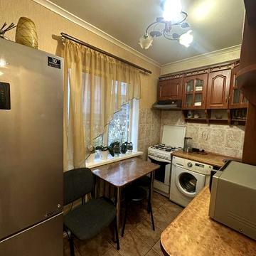 3-кімнатна на Нижньодніпровській 5/5 пов.