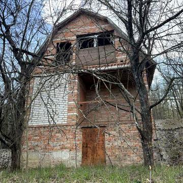 Продам два дома