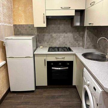 Сдам 1 квартиру с ремонтом и техникой