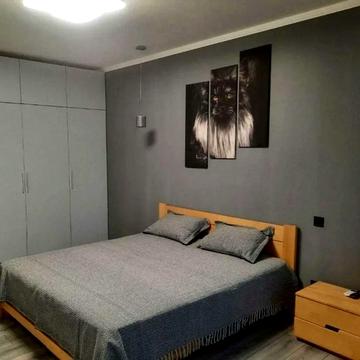 Здолбунівська вул., 3