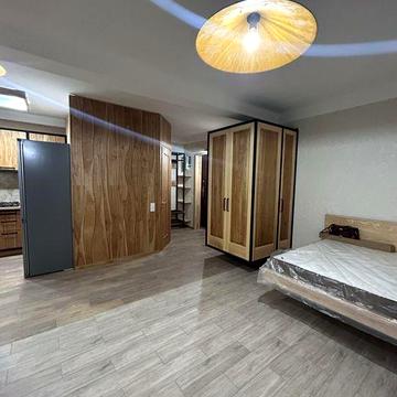 Сдам 1комн. Квартиру-студию возле СК.Руди, правый берег