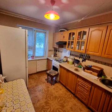 Сдается 2-х комнатная квартира по ул. Авраменко 1 этаж