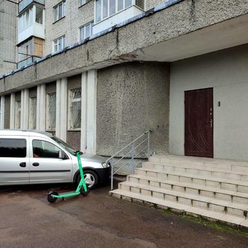 Князів Острозьких вул., 35