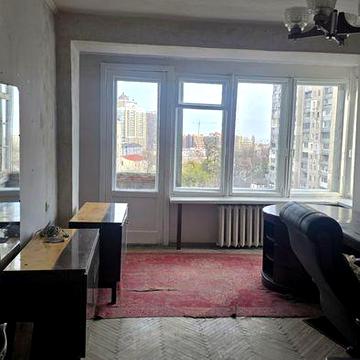 Продам 2х Сечевых Стрельцов (ул.Артема) 70  м. Лукьяновская ма