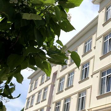 Квіткова вул. (Богуна), 9