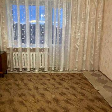 Сдам 1-км.кв ПОЛУПУСТУЮ. Свет не отключают Ул. Шевченко. Можно питомца