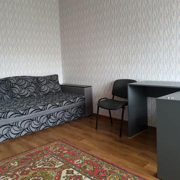 Слави бульв., 8