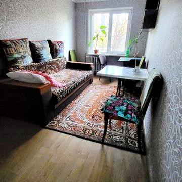 Евидновленя. Продам 2-комнатную квартиру на Черёмушках, дом мебели