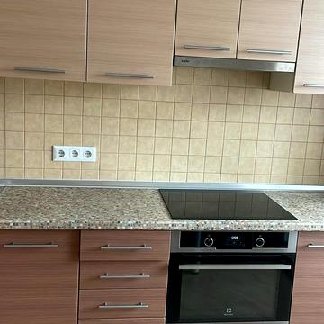 Голосіївський просп. (40-річчя Жовтня), 7