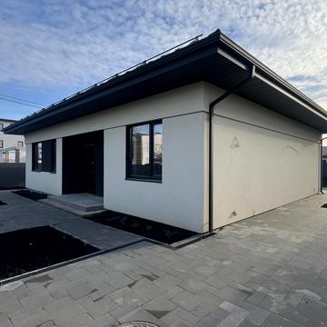 Садова вул.