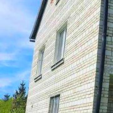 Продаж цегляного будинку 25 км. від Львова - Лани