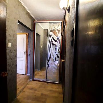 СРОЧНАЯ ПРОДАЖА. 2 комн на 1 микр. 9/9