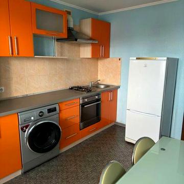 Поділ,вулиця Кукоби. Продаж просторої квартири в новобудові