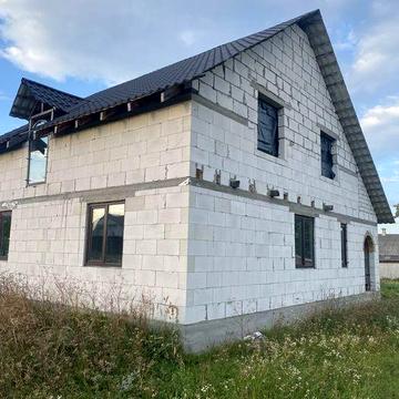 Будинок , Любомль