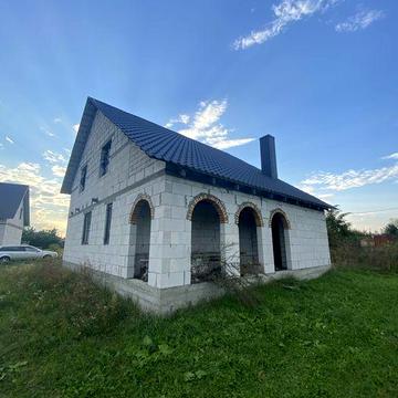 Будинок , Любомль