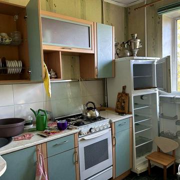 Торг !Сдам 2к лівий 1 мкн напроти парку