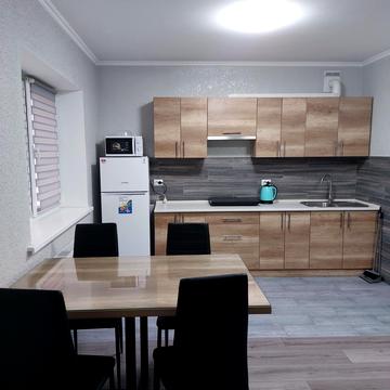 Литвиненко-Вольгемут вул., 4