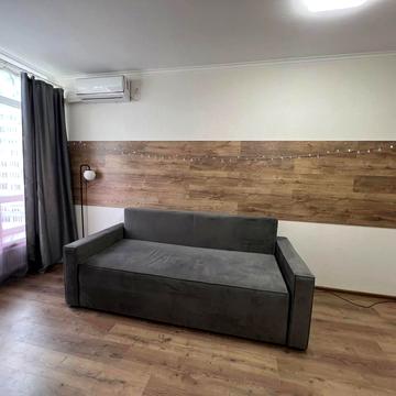 Олени Пчілки вул., 7