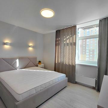 Олександра Олеся вул., 1