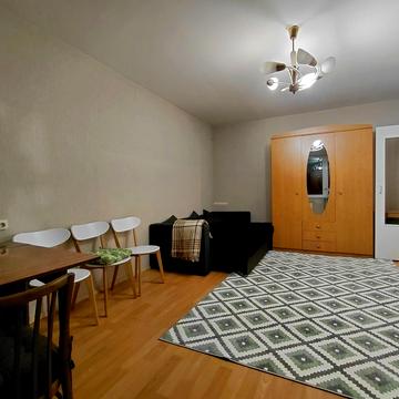 Науки просп., 4