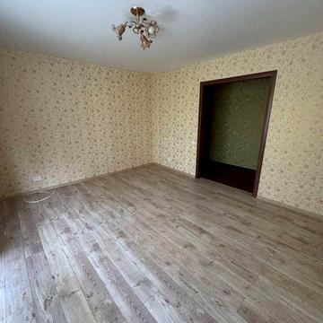 Двокімнатна квартира з автономним опаленням