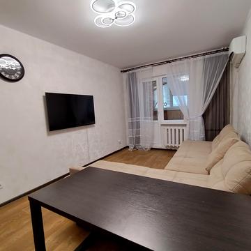 Бакинська вул., 37-Г