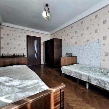 Івана Виговського вул. (Маршала Гречка), 20