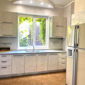 Патріотів вул.