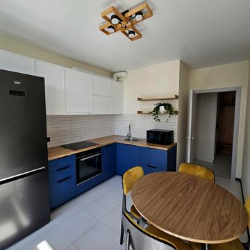 Олександра Олеся вул., 2-Б