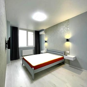 Рональда Рейгана вул., 40