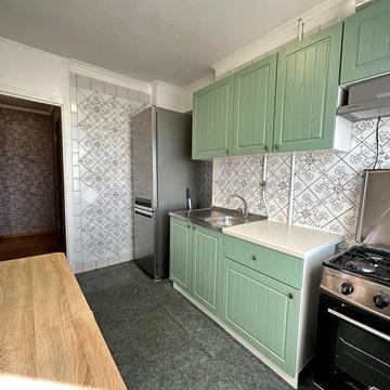 Штабний пров., 8