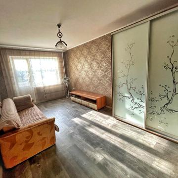 Олексія Різниченка вул. (Співдружності), 98