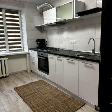 Оренда 3-ох кімнатної квартири (з 5.12)