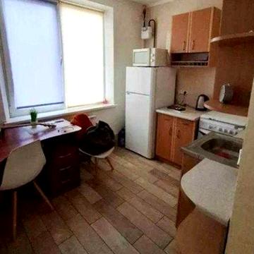 Продам 1к.кв. м.Студенческая 5мин. 520м/р.