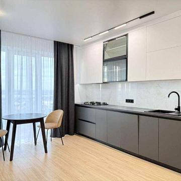 1-Кімнатна «На Щасливому» вул. Боголюбова. Вигляд на Озеро!