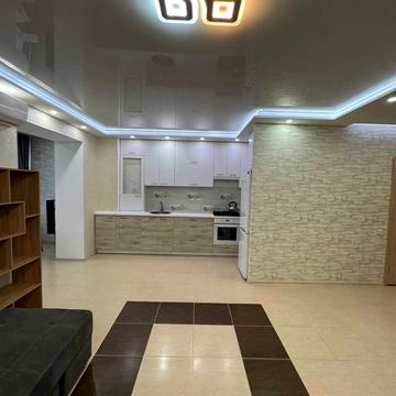 Левка Лукяненка вул. (Василя Жуковського), 16, 18, 20, 24