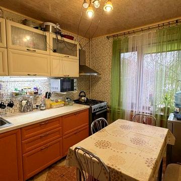 Продам 3-х кімнатну квартиру в центрі