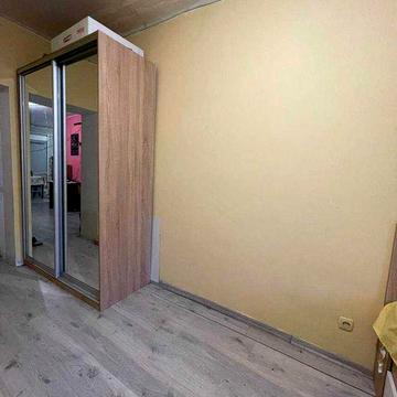 Сдам квартиру на Комитетской. Спальня+кухня-гостиная