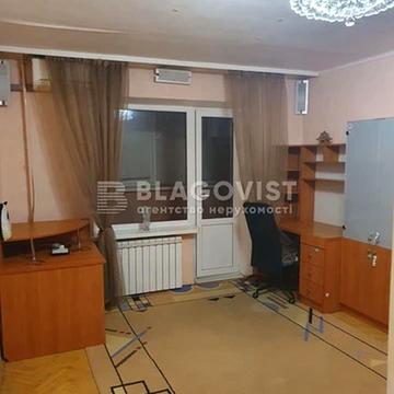 Деміївська вул., 37