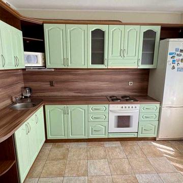 Григоренка 1а, двокімнатна з окремими просторими кімнатами