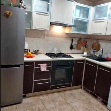 2 комн. квартира на Холодной Горе (рынок "Сказка")