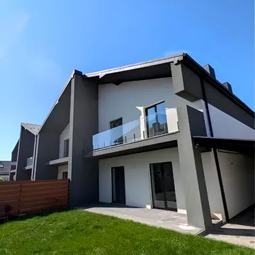 Героїв УПА вул., 4