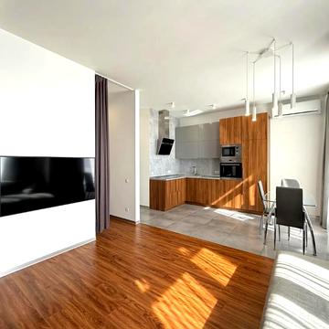 Жилянська вул., 68