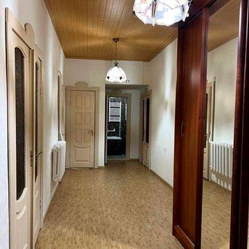 )( Продаж 2-К квартири з Автономним газовим опаленням