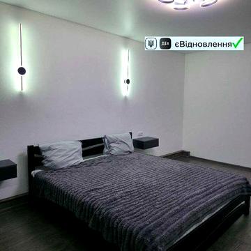 Трикімнатна квартира з АГО Євідновлення