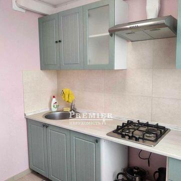 1-кімнатна квартира з сучасним ремонтом Красносілка