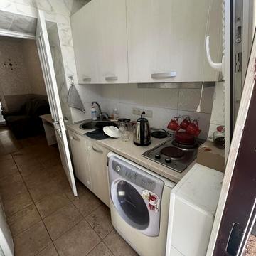 Богдана Хмельницького вул., 31