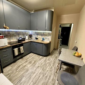 Панаса Мирного вул., 16/1