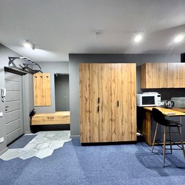 Миру вул., 25в