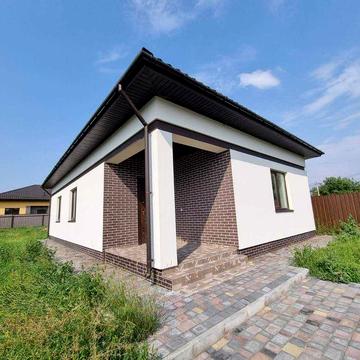 Долгосрочная аренда 1 єт.  дома 100  кв.м. в с.Осещина,6 сотки земли